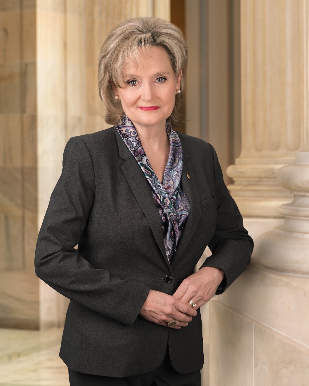 Senator Hyde-Smith Official Portrait