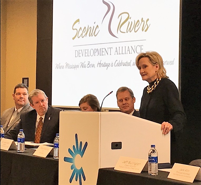 Senator Hyde-Smith discusses her 2018 Farm Bill provision to transfer Forest Service land at Okhissa Lake. (Jan. 25, 2019)