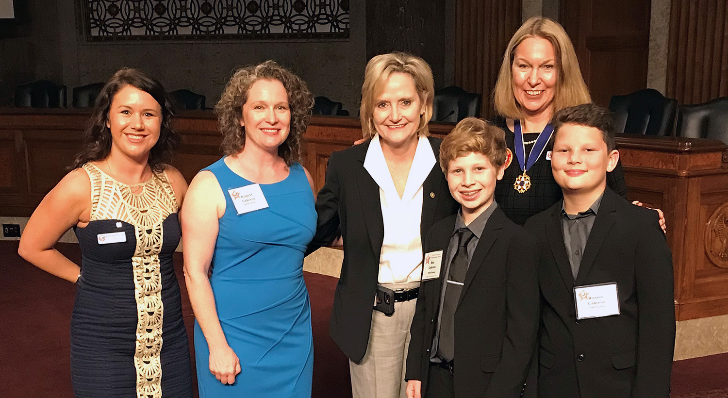 Senator Hyde-Smith commemorates Gold Star Families Remembrance Week with families gathered by the Tragedy Assistance Program for Survivors (TAPS) organization