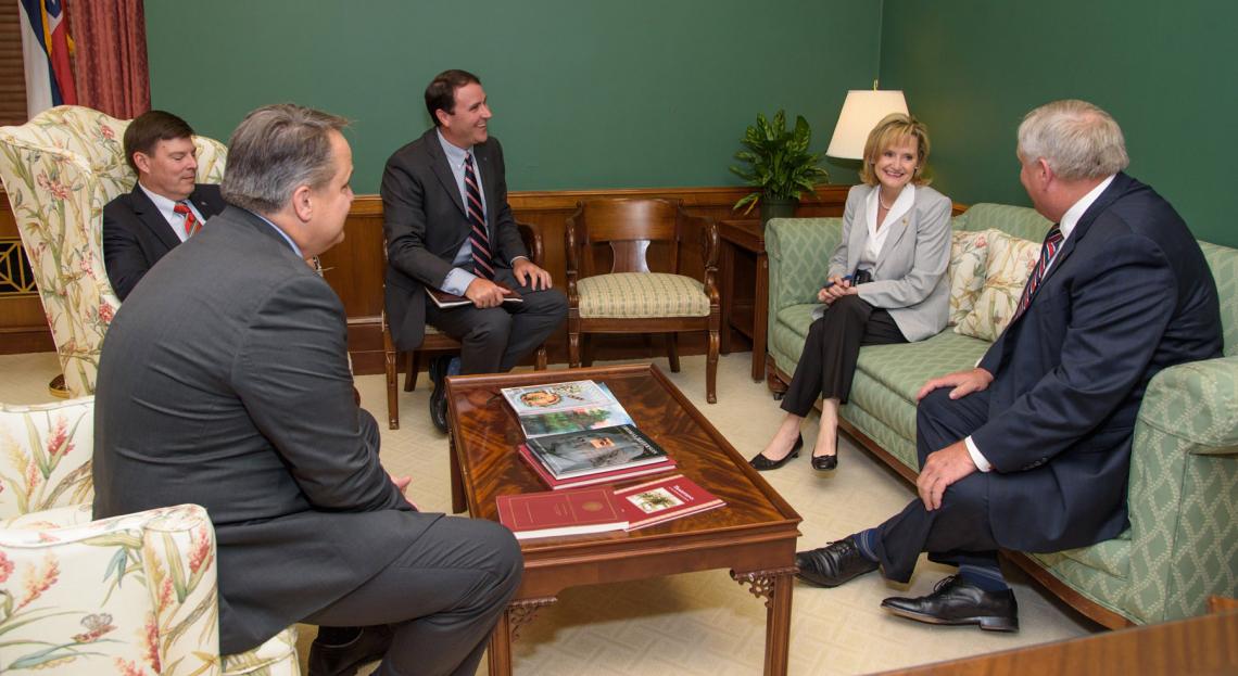 Senator Hyde-Smith visits members of the Lee County Development Foundation