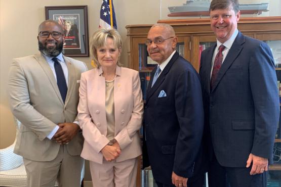Senator Hyde-Smith meets with Meridian Mayor Jimmie Smith, Councilman Joseph Norwood, and Public Works Director David Hodge to discuss city priorities. (Sept. 23, 2021)