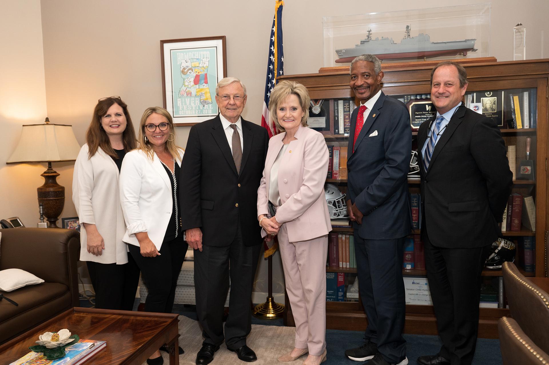 Senator Hyde-Smith meets with the City of Laurel delegation led by Mayor Johnny Magee. (May 24, 2022)